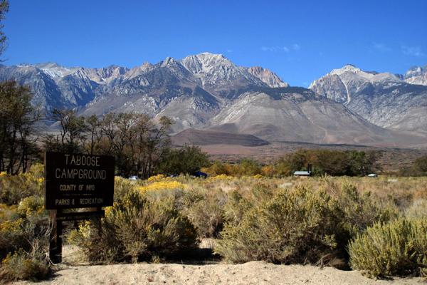 Taboose Campground sign with mountains