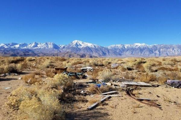 Beautiful mountains littered with trash